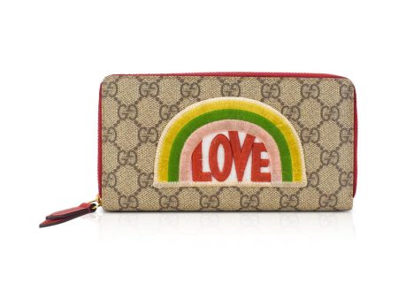 Gucci  Love  Continental Wallet Discount