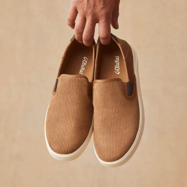 Olukai Lae ahi Kapa Slip Ons - Tan Dark Wood Online Sale