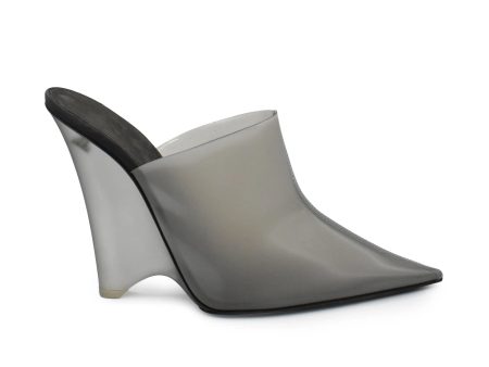 Yeezy Mules - Women s 39 Discount